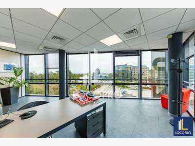 A louer bureaux 495m² R+4 vue mer à Nice Arenas