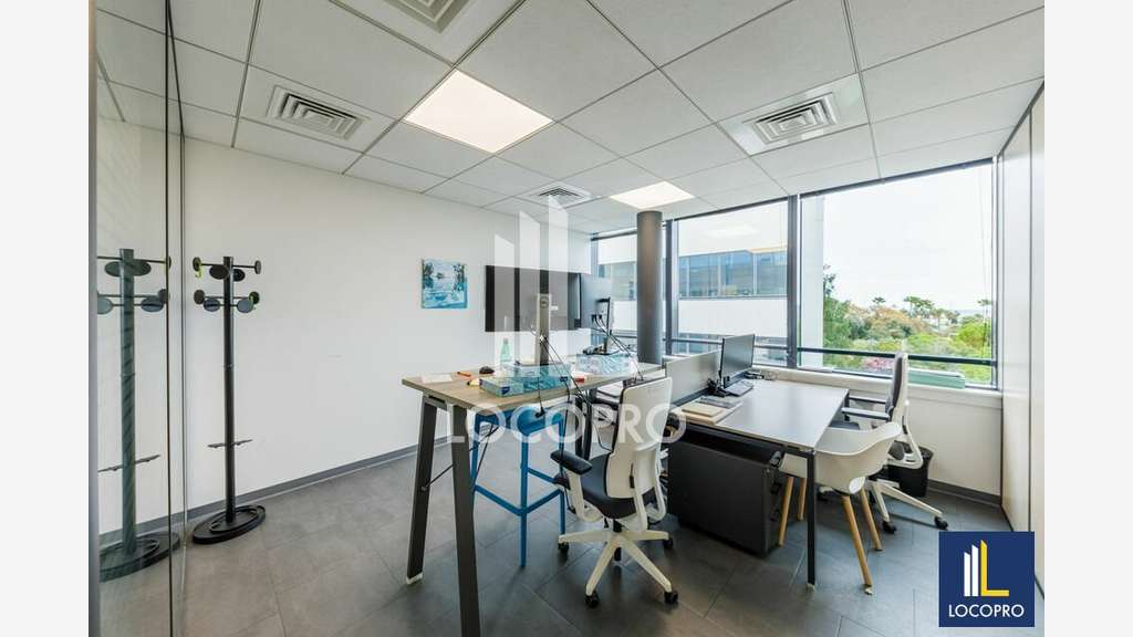 A louer bureaux 495m² R+4 vue mer à Nice Arenas