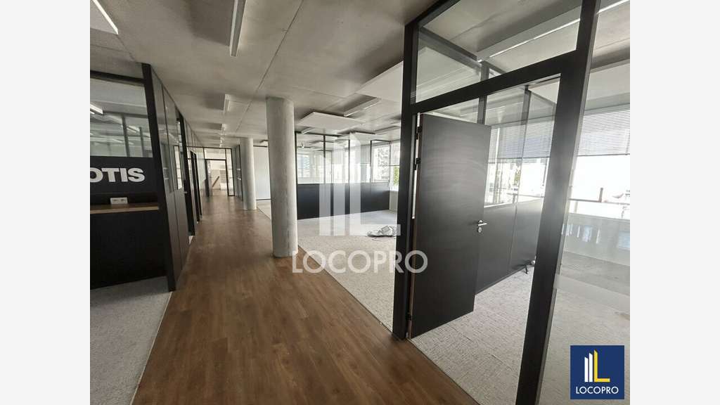 Bureaux 375m² R+7 à louer Av Simone Veil à Nice