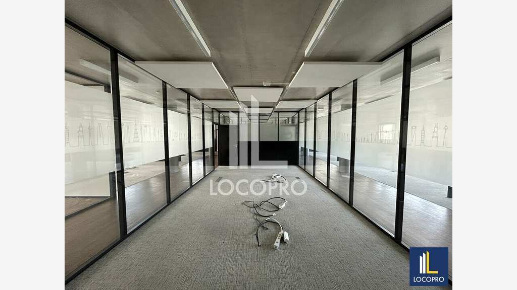 Bureaux 375m² R+7 à louer Av Simone Veil à Nice