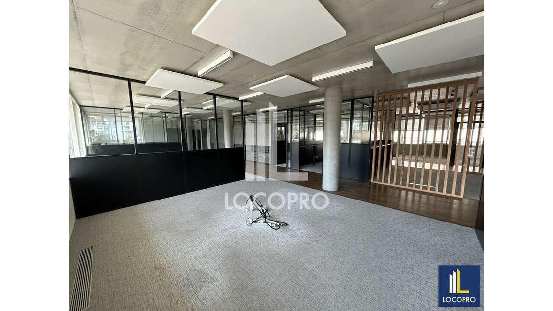Bureaux 375m² R+7 à louer Av Simone Veil à Nice