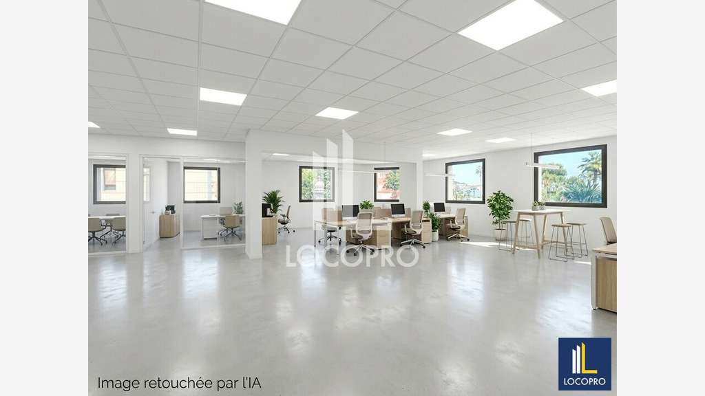 Loue bureaux de 779m² à Nice Californie