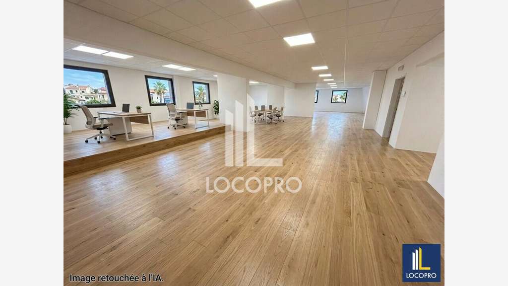 Loue bureaux de 779m² à Nice Californie