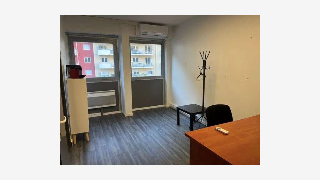 Bureaux de 36m² à louer à Nice Bas Fabron
