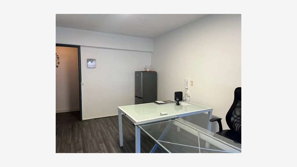 Bureaux de 36m² à louer à Nice Bas Fabron