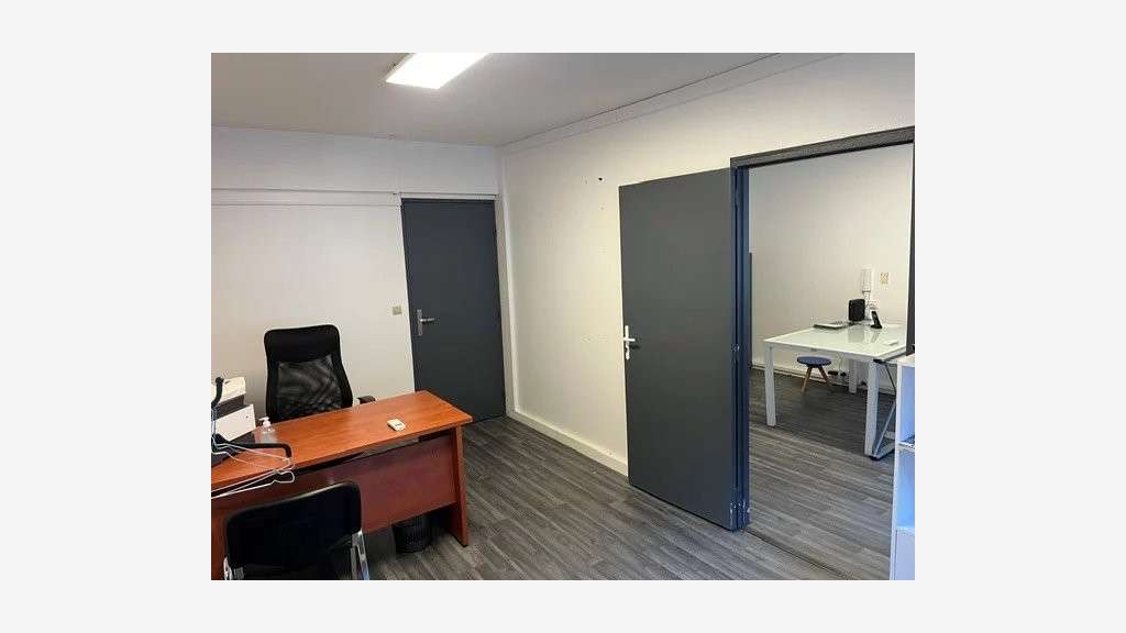Bureaux de 36m² à louer à Nice Bas Fabron