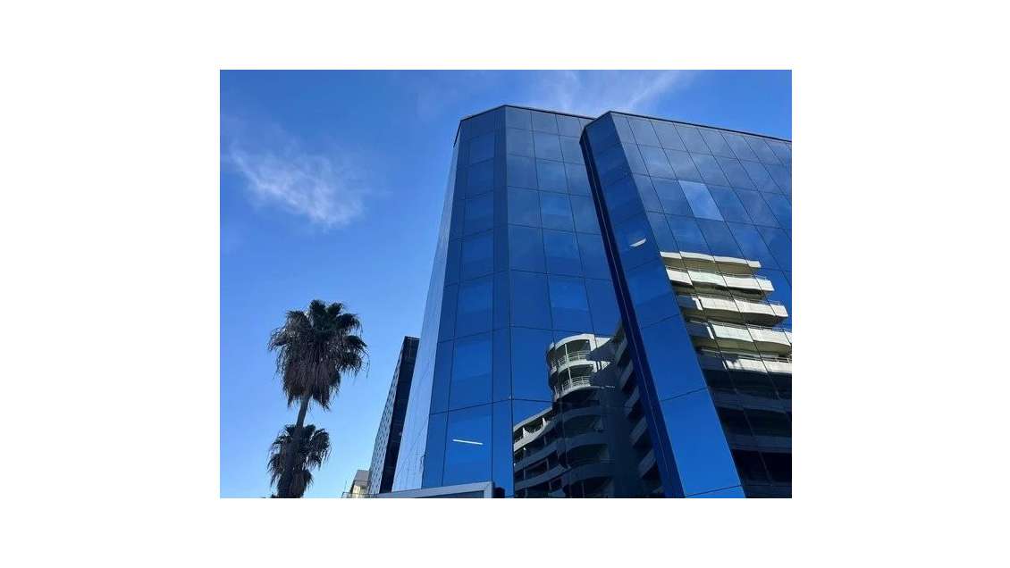 A LOUER - BUREAUX 779M2 + 24 PKG - NICE CALIFORNIE