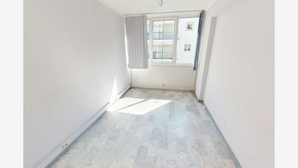 A louer bureaux de 300m² à Nice centre Libération