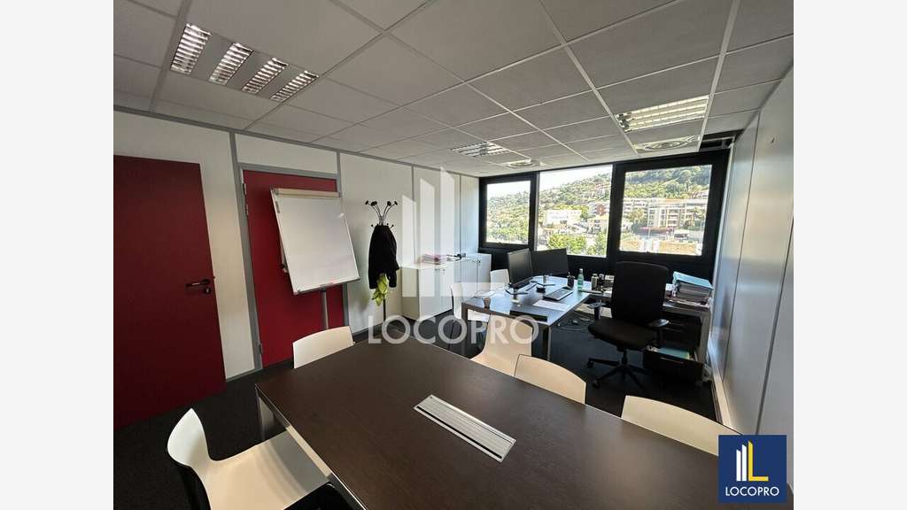 A louer bureaux 435m² Parc Affaire Nice La Plaine