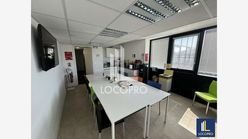 A louer bureaux 435m² Parc Affaire Nice La Plaine
