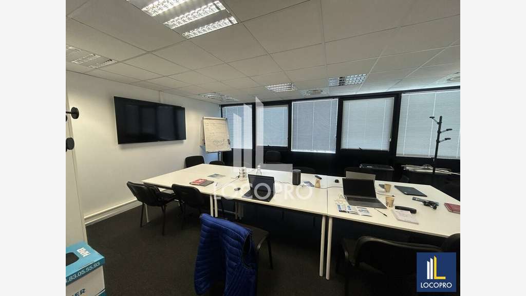 A louer bureaux 435m² Parc Affaire Nice La Plaine