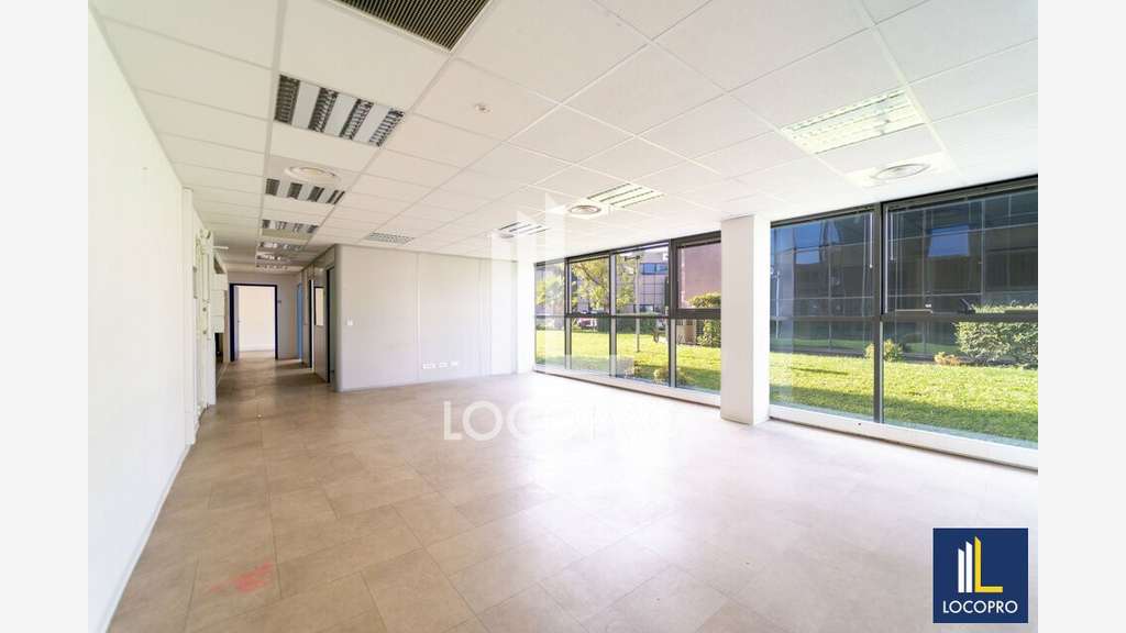 A louer bureau 36m² RDC zone Nice la Plaine