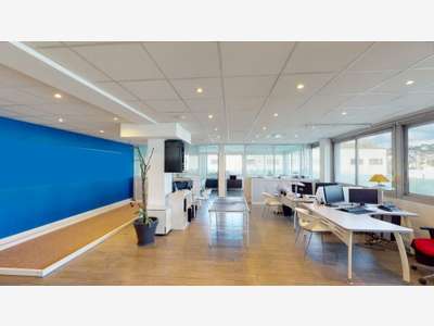 Bureaux rénovés de 192m² à louer à Nice la Plaine