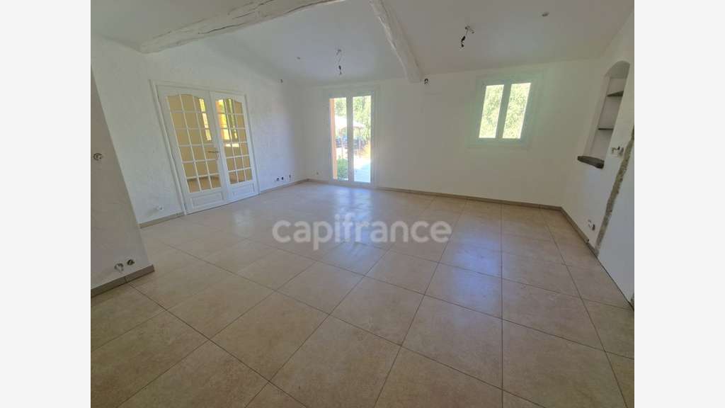 A louer bureaux de 90m² Plaine du Var à Nice
