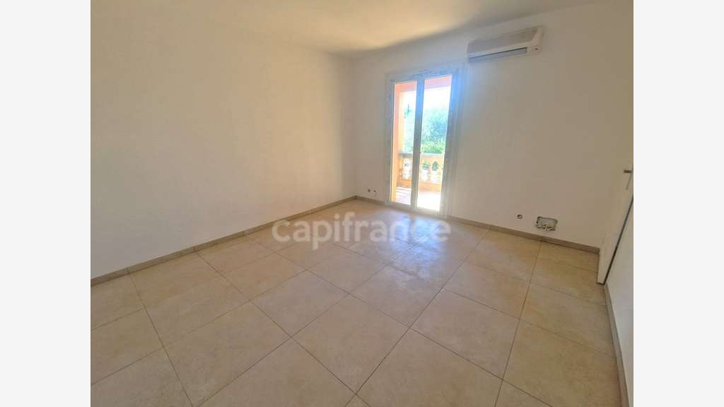 A louer bureaux de 90m² Plaine du Var à Nice