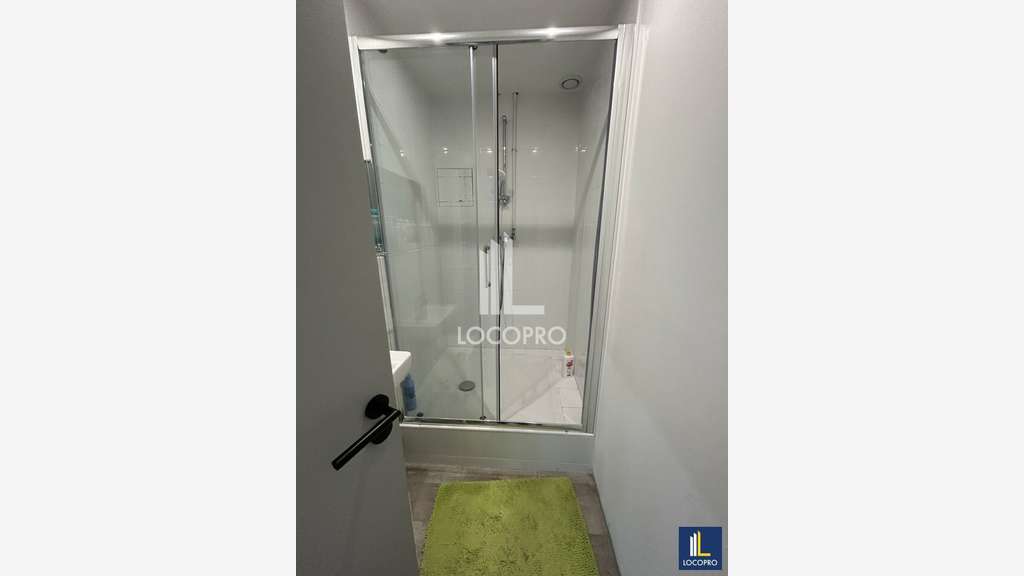 A louer bureaux de 768m² à Nice Éco Vallée