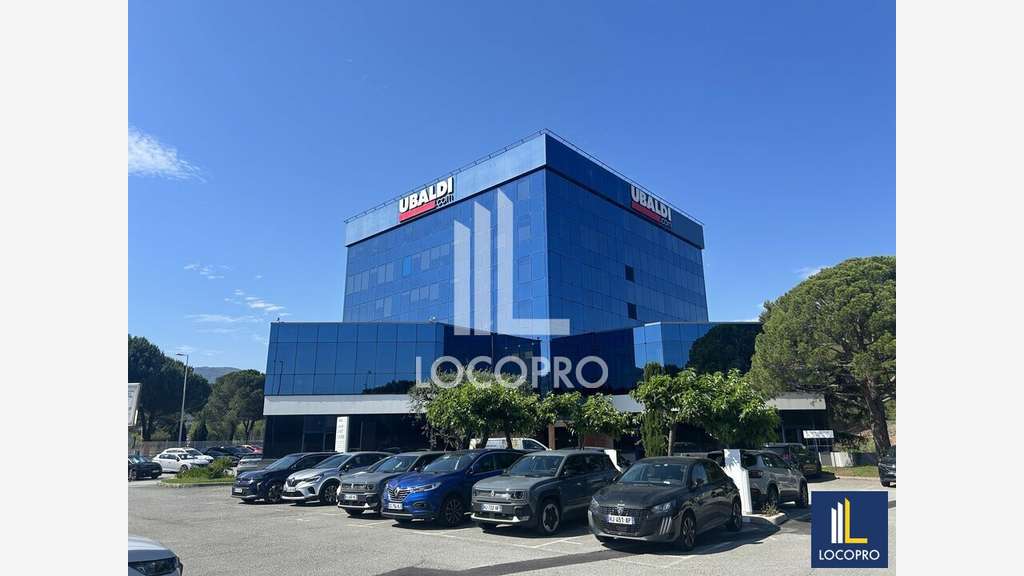A louer bureaux de 768m² à Nice Éco Vallée