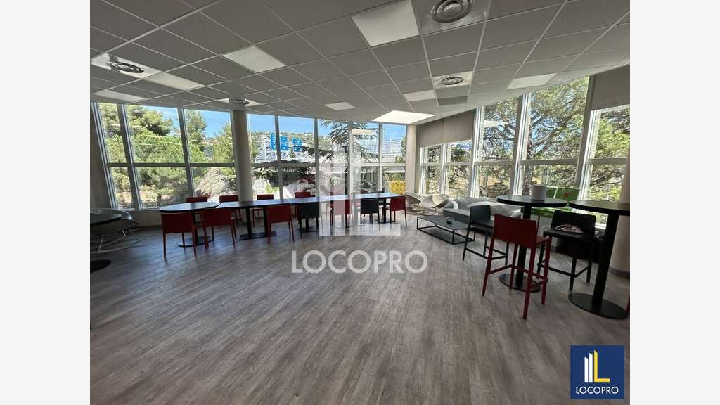 A louer bureaux de 768m² à Nice Éco Vallée