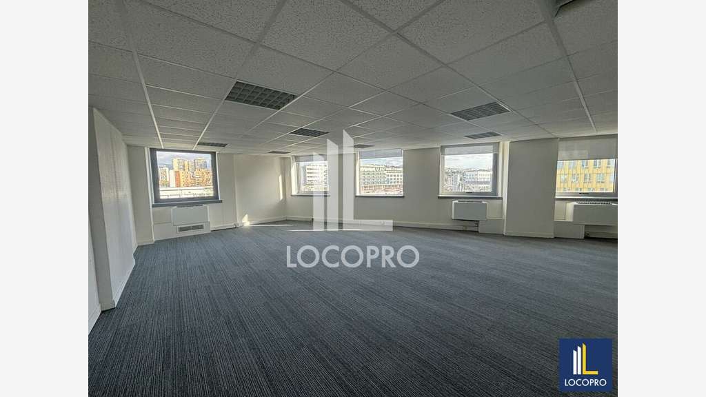 Location bureaux à partir de 85m² à Nice Arénas