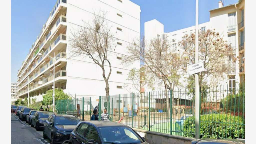 Loue appartement professionnel 81m² Nice Deroulede