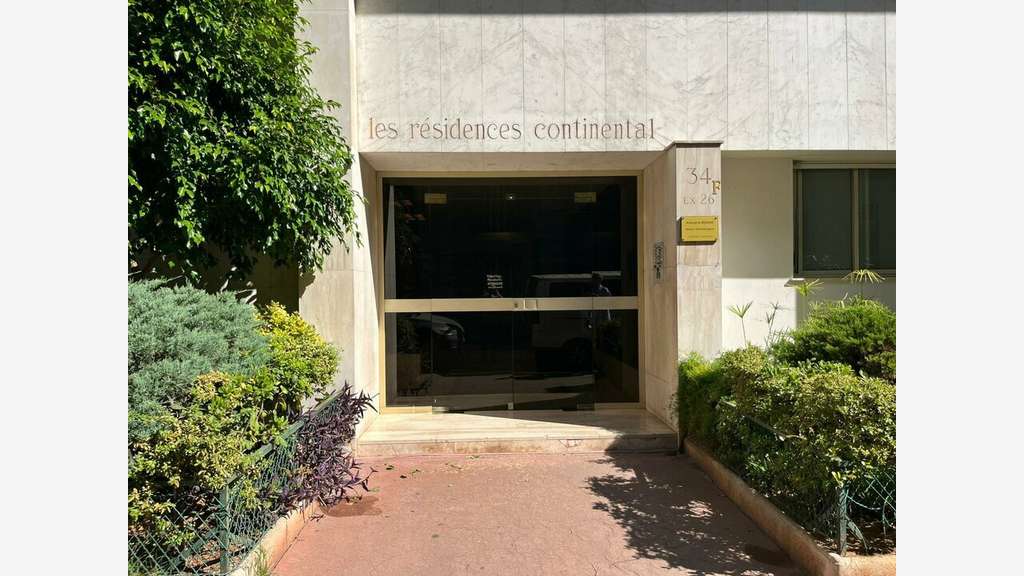 Loue appartement professionnel 81m² Nice Deroulede