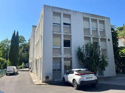A LOUER - BUREAUX 110M2 + 3 PKG POSS - NICE BAS