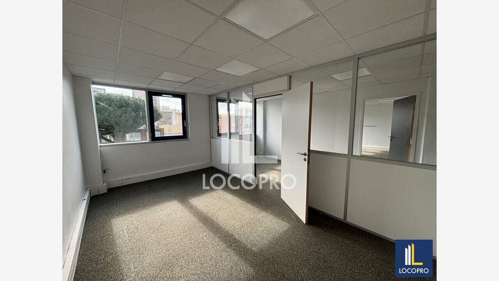 A louer bureaux 414m² R+3 à Nice Méridia