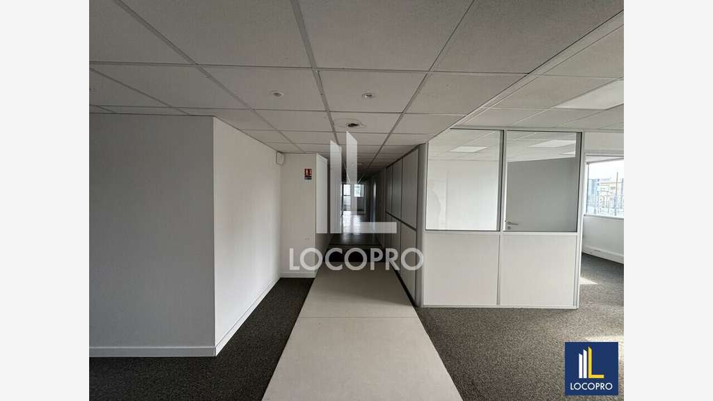A louer bureaux 414m² R+3 à Nice Méridia