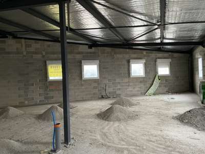 Local professionnel 255m² à louer Nîmes 30000