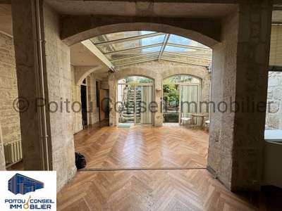 Location Locaux commerciaux - Boutiques à Niort