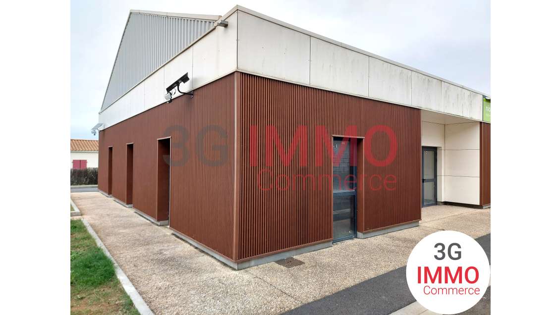 A louer local commercial 135m² à Niort