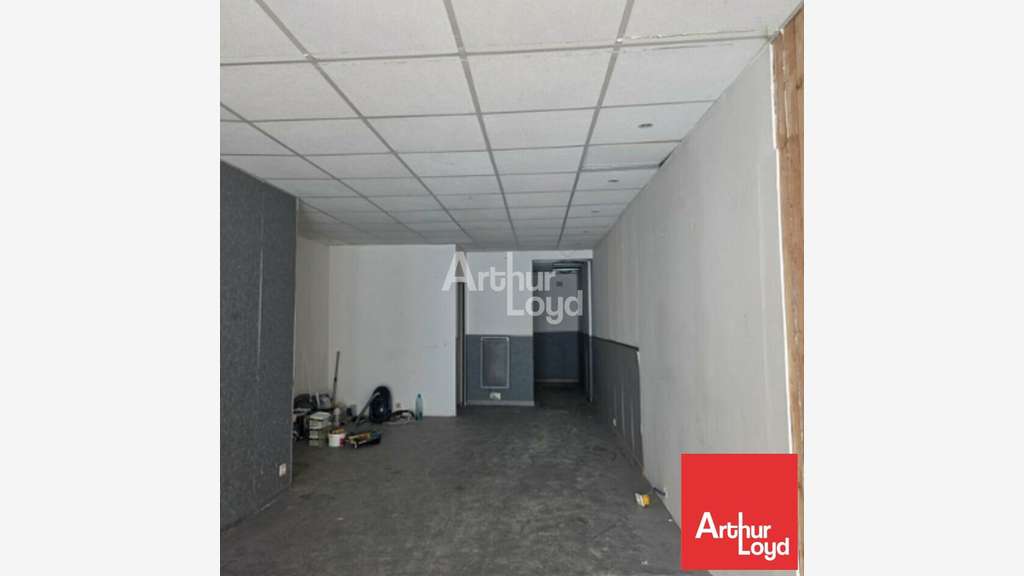 Surface de 50m² pour bureaux ou commerce à Niort