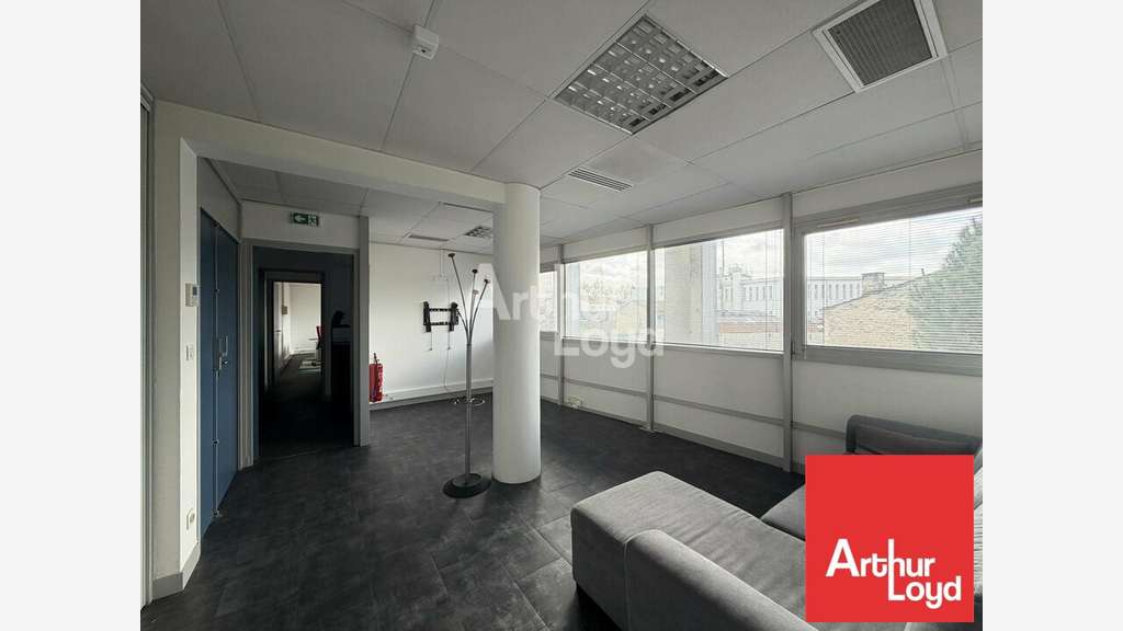 Bureaux de 75m² à louer proche centre de Niort
