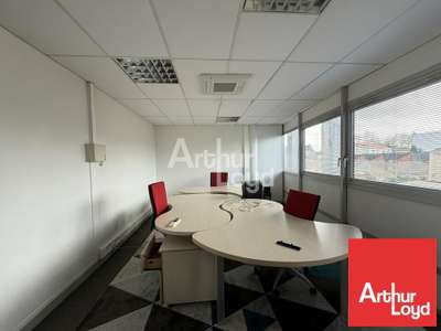 Bureaux de 75m² à louer proche centre de Niort