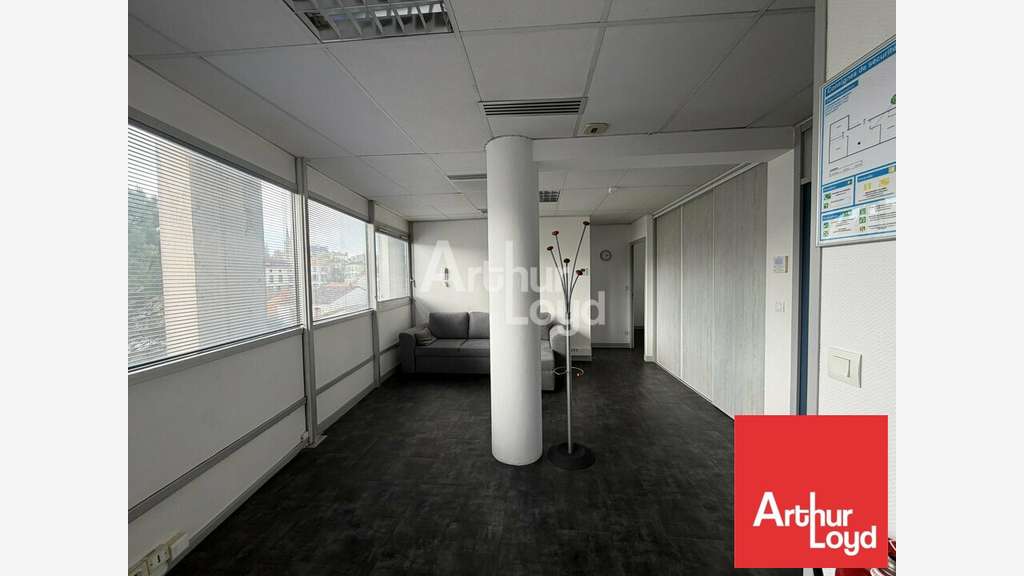 Bureaux de 75m² à louer proche centre de Niort