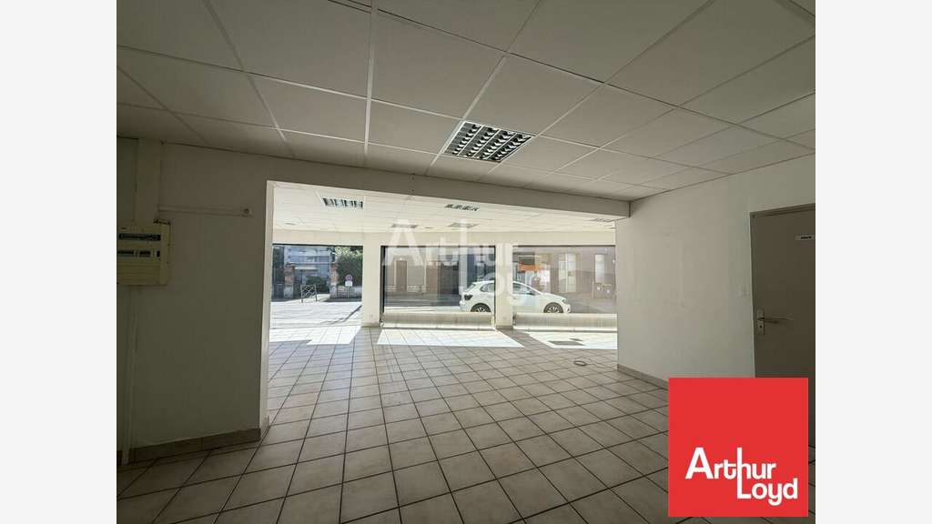 Bureaux 82m² à louer à Niort La Brèche