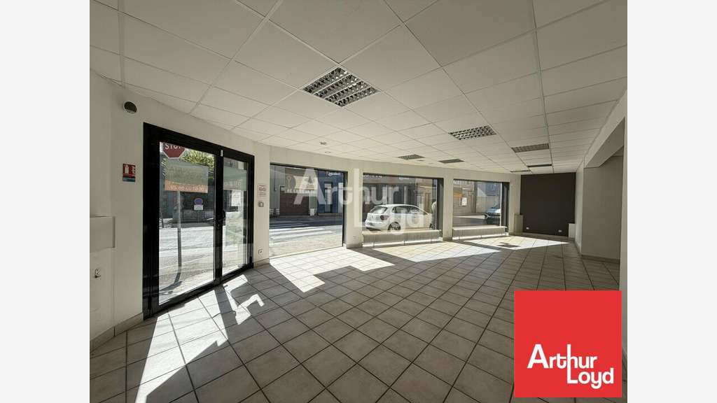Bureaux 82m² à louer à Niort La Brèche