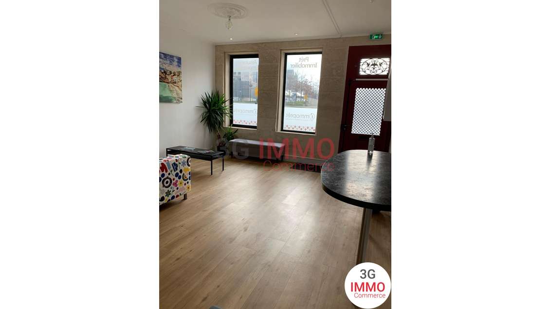 A louer bureaux 59m² à Niort Brèche