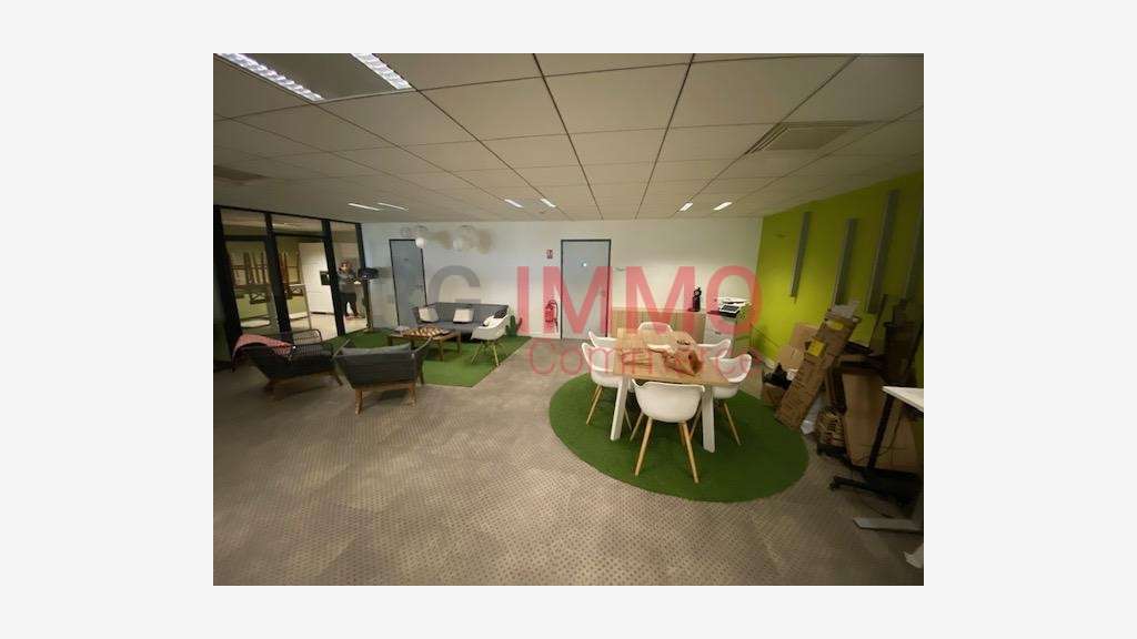 A louer bureaux grand standing 235m² à Niort