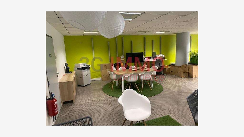 A louer bureaux grand standing 235m² à Niort