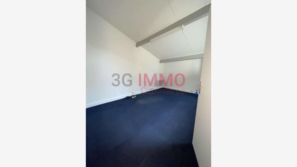Location bureaux 280m² prox avenue de Paris Niort
