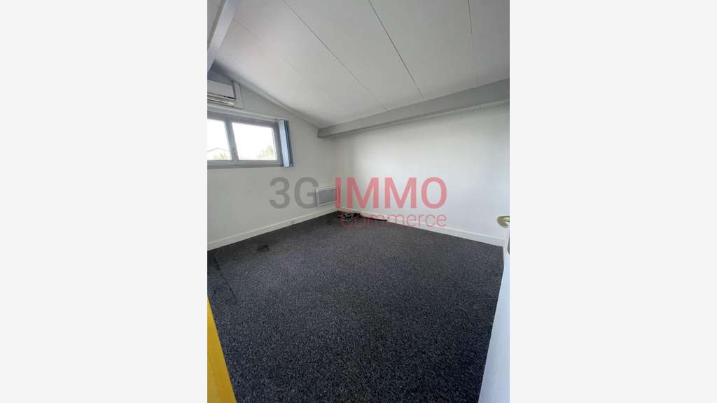 Location bureaux 280m² prox avenue de Paris Niort