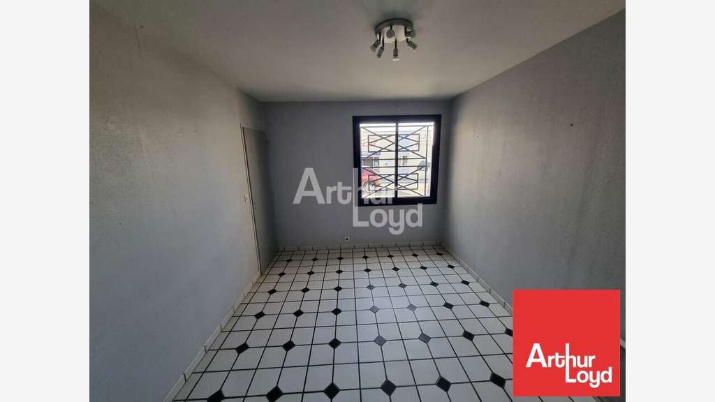 Bureaux de 160m² à louer dans le 79