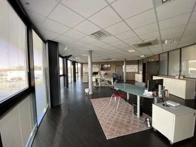 Location Bureaux à Nogent-le-Phaye