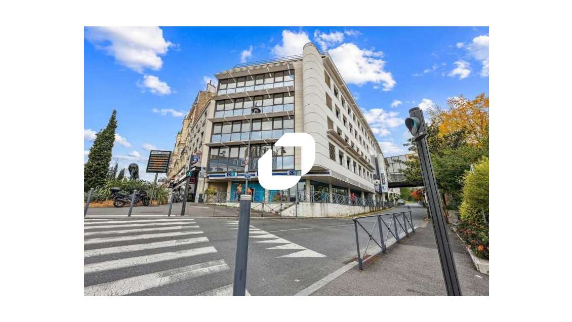 A louer Bureaux 789m² Nogent sur marne