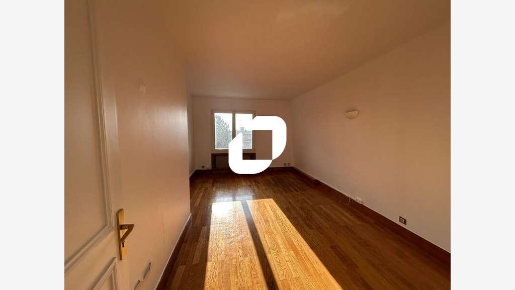 A louer Bureaux 125m² Nogent sur marne
