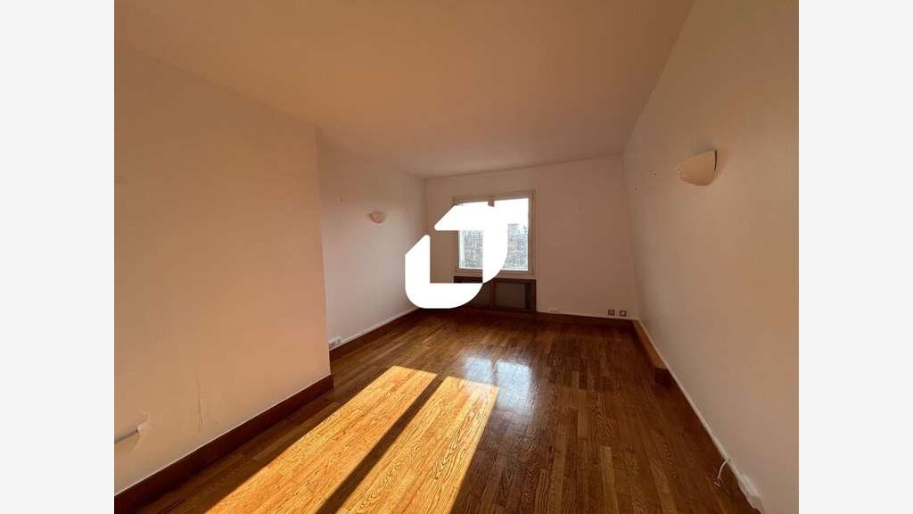 A louer Bureaux 125m² Nogent sur marne