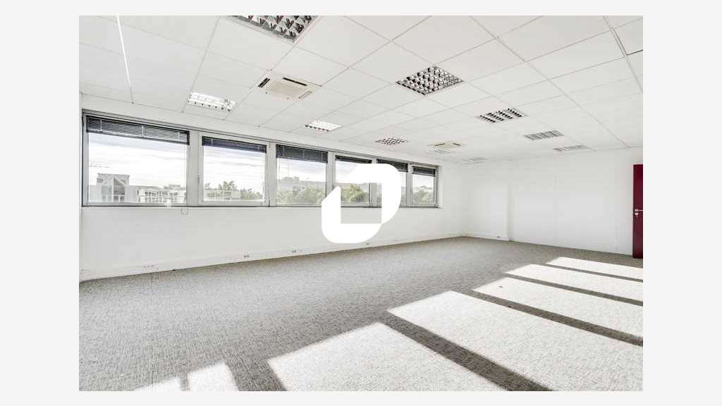 A louer Bureaux 258m² Noisiel
