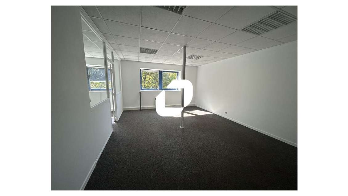 A louer Bureaux 150m² Noisy le grand