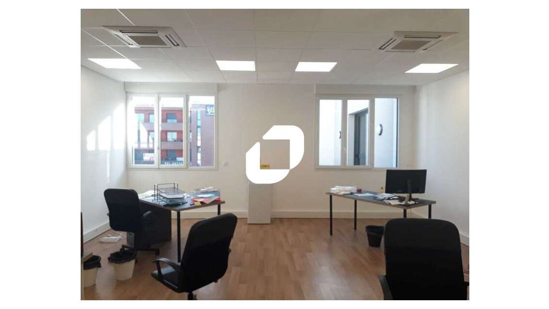 A louer Bureaux 80m² Noisy le grand